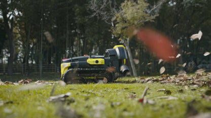 Yarbo Core + Leaf Blower B1 | Autonomous Robotic Leaf Blowing System